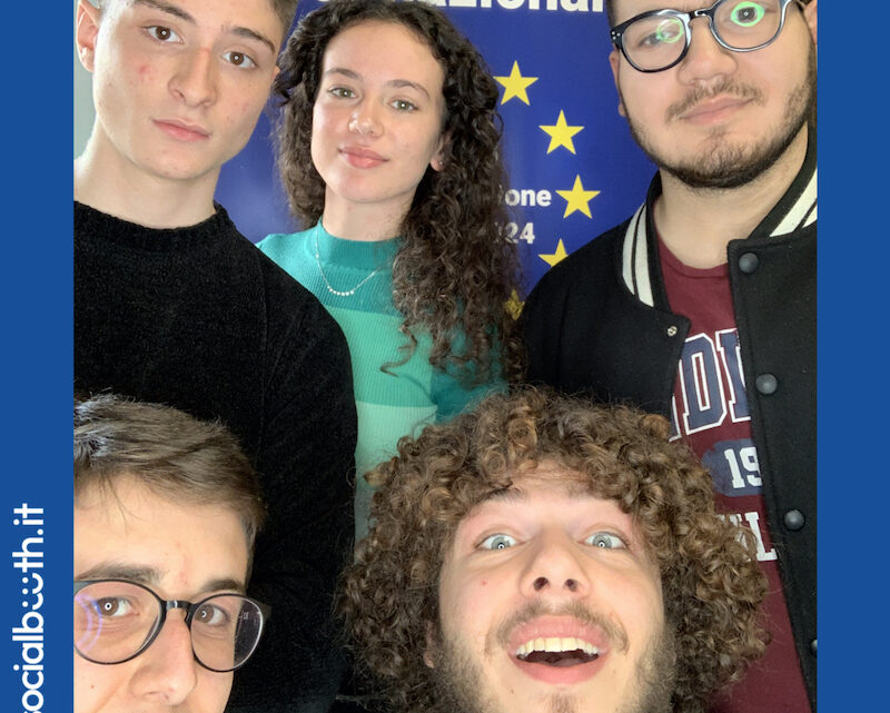 Lancio del tour istituzionale nazionale in Calabria: una finestra sulle opportunità europee per gli studenti italiani Lancio del tour istituzionale nazionale in Calabria: una finestra sulle opportunità europee per gli studenti italiani