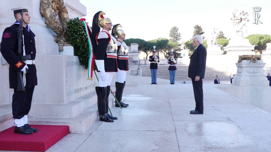 Mattarella all’Altare della Patria per Giornata dell’Unità Nazionale Mattarella all’Altare della Patria per Giornata dell’Unità Nazionale