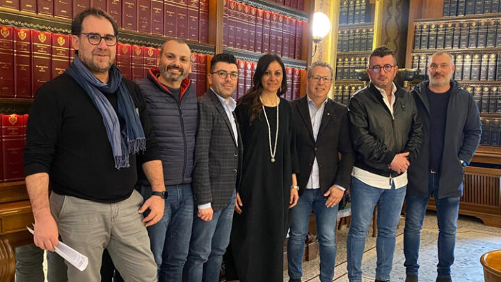 La presidente della Provincia Cosenza incontra i sindacati della Polizia di Stato.