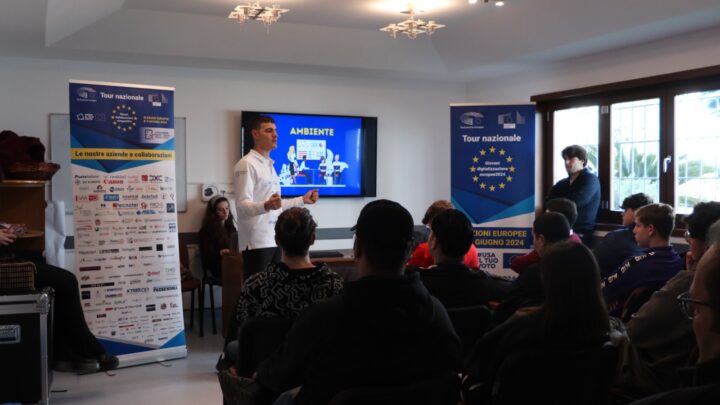 Successo straordinario per il tour “Giovani, Digitalizzazione, Europee 2024” in Campania
