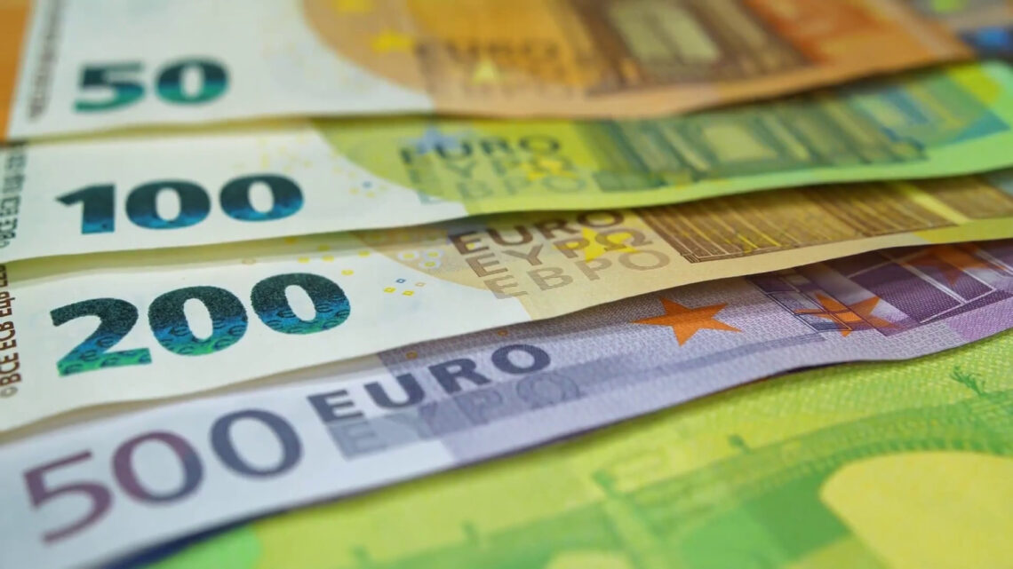 Bce, economia resta debole ma ripresa graduale nel 2024 Bce, economia resta debole ma ripresa graduale nel 2024