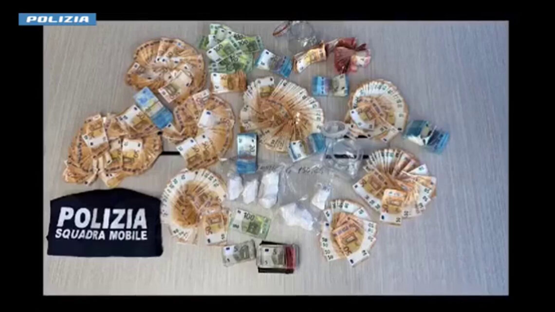 Blitz antidroga a Caltanissetta, 10 arresti Blitz antidroga a Caltanissetta, 10 arresti