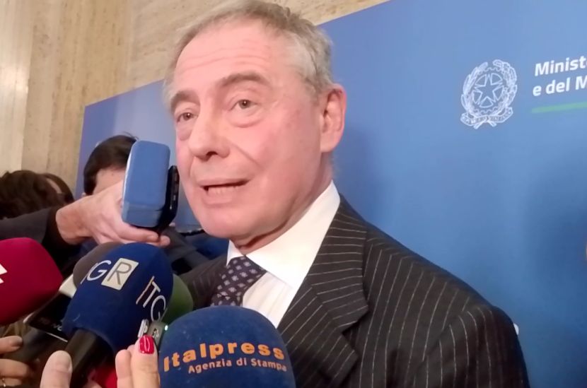 Ue, Urso “Cambiare rotta, diventi Continente più avanzato” Ue, Urso “Cambiare rotta, diventi Continente più avanzato”