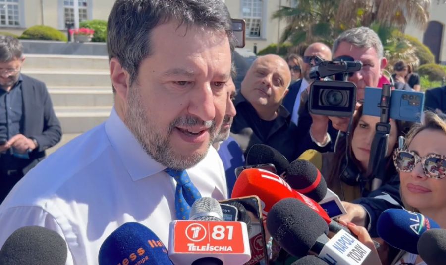Sud, Salvini “Investimenti senza precedenti per recuperare ritardo” Sud, Salvini “Investimenti senza precedenti per recuperare ritardo”