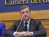Calenda “Conte sarà il Dracula del Pd, Schlein lo molli”
