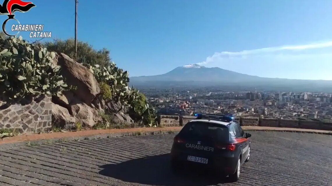 Aste giudiziarie pilotate dalla mafia, 17 ordinanze tra Sicilia e Abruzzo Aste giudiziarie pilotate dalla mafia, 17 ordinanze tra Sicilia e Abruzzo