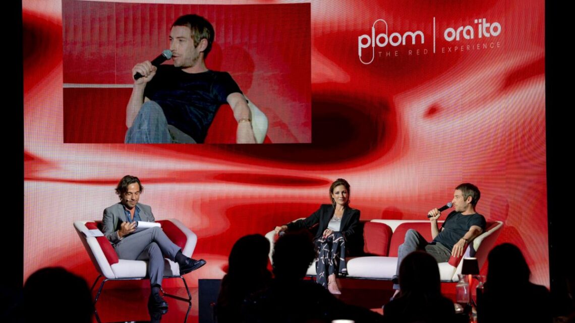 Alla Milano Design Week il lancio globale di Ploom Special Edition Red Alla Milano Design Week il lancio globale di Ploom Special Edition Red