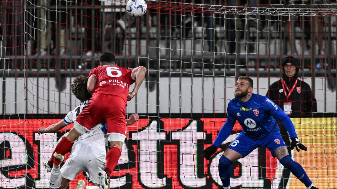 Finale col brivido, ma l’Atalanta vince 2-1 a Monza Finale col brivido, ma l’Atalanta vince 2-1 a Monza