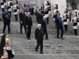 25 Aprile, Mattarella depone corona di fiori all’Altare della Patria