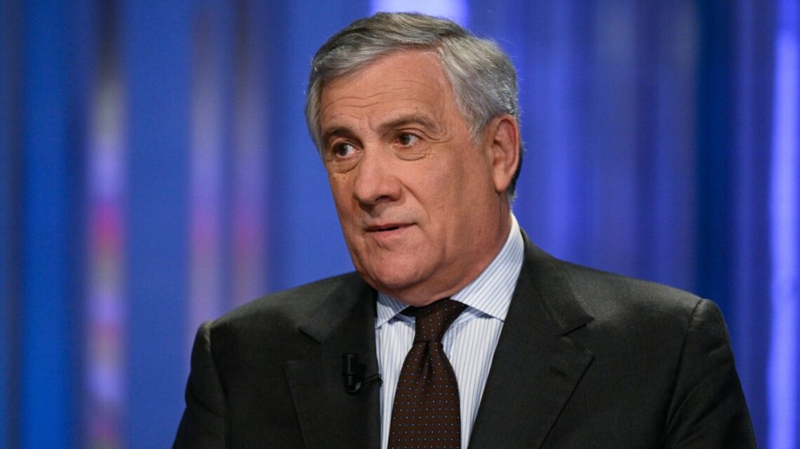 Tajani “All’Ue per una Difesa comune servono un Commissario ed eurobond” Tajani “All’Ue per una Difesa comune servono un Commissario ed eurobond”