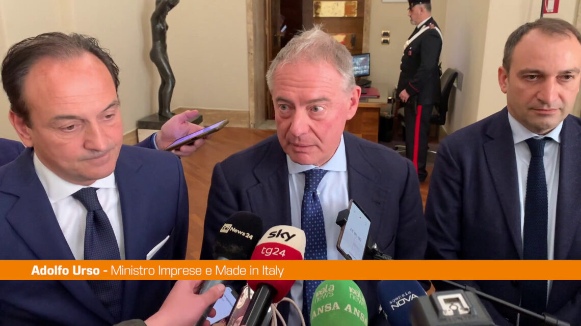 Stellantis, Urso “Mirafiori deve ripartire con prospettiva condivisa” Stellantis, Urso “Mirafiori deve ripartire con prospettiva condivisa”