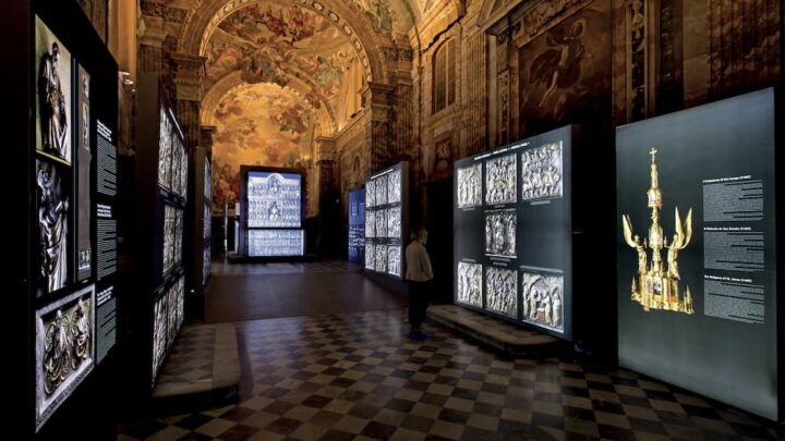 Basilica di San Giacomo degli Spagnoli, da Pistoia la mostra fotografica sull’altare argenteo di San Jacopo