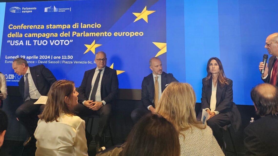 Lancio della campagna “Usa il Tuo Voto” a Roma Lancio della campagna “Usa il Tuo Voto” a Roma