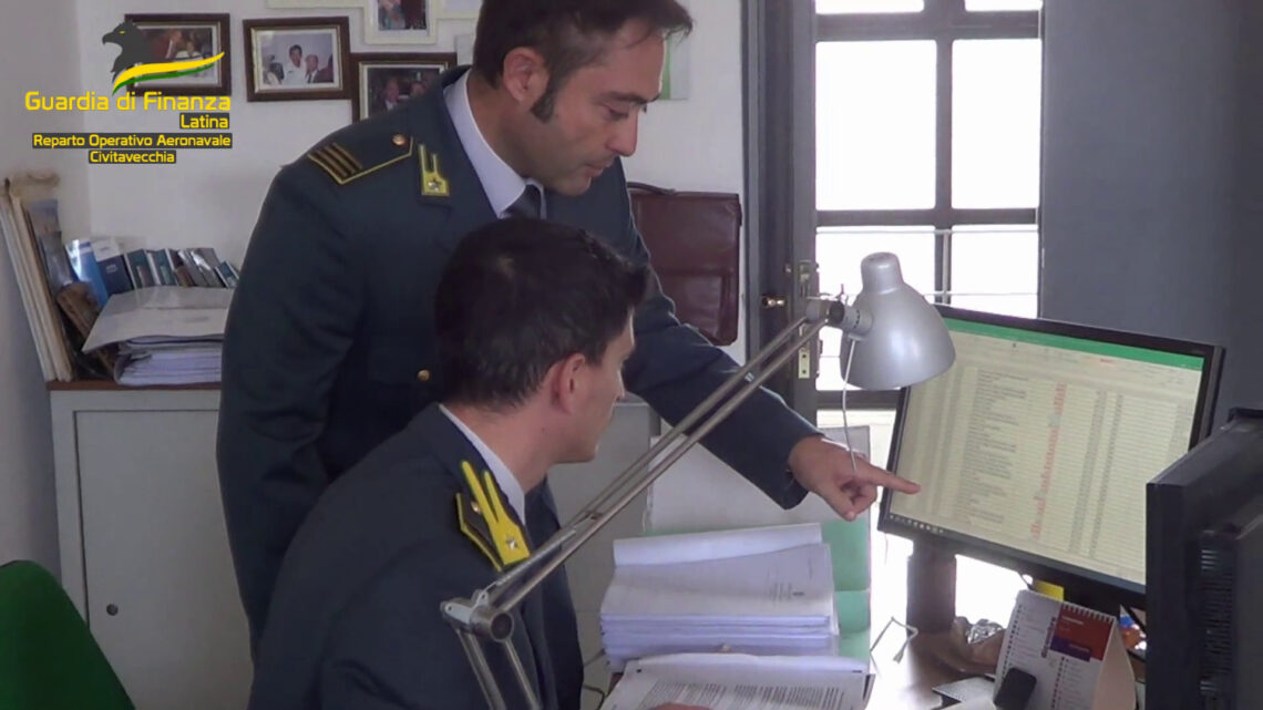 Sequestrata area con 200 tonnellate di rifiuti pericolosi nel Lazio Sequestrata area con 200 tonnellate di rifiuti pericolosi nel Lazio