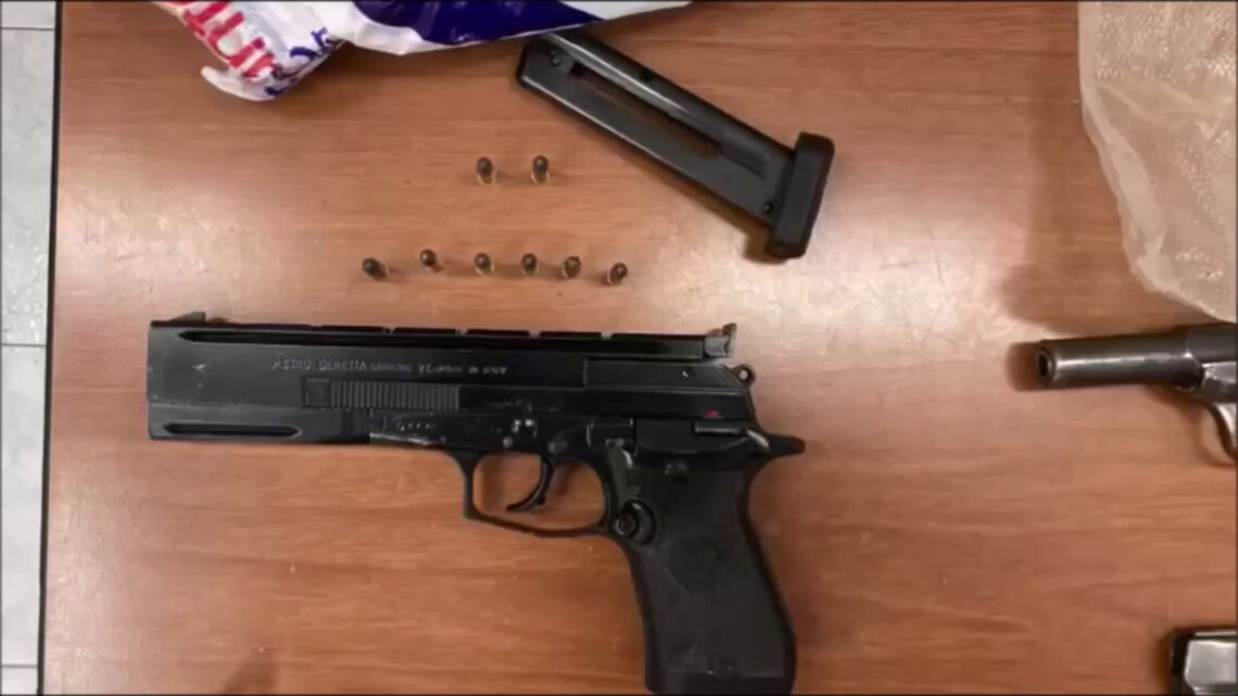 Estorsioni e droga nel Napoletano, 11 misure cautelari Estorsioni e droga nel Napoletano, 11 misure cautelari