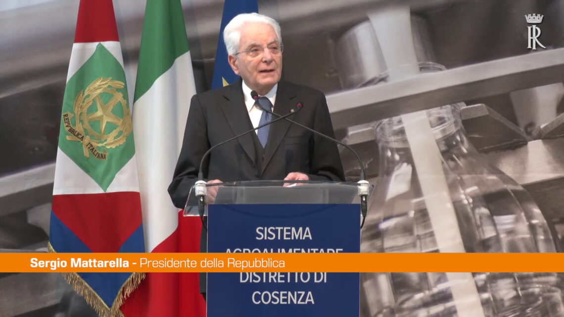 Primo Maggio, Mattarella “Il lavoro non è una merce” Primo Maggio, Mattarella “Il lavoro non è una merce”