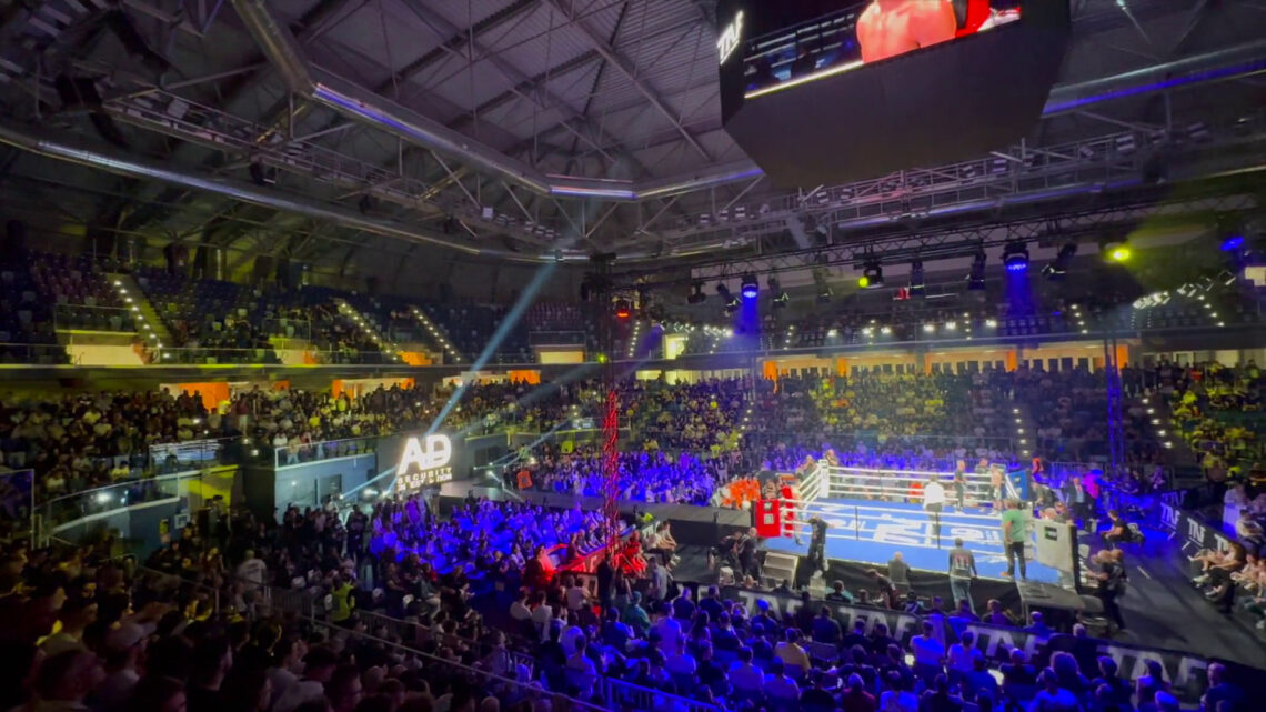 Boxe, Morello vince e si conferma campione WBC Mediterraneo Pesi Medi Boxe, Morello vince e si conferma campione WBC Mediterraneo Pesi Medi