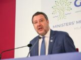 Salvini “Ci vuole più Italia in Europa, poteri forti non ci amano”