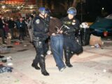 Usa, decine di arresti al Campus Ucla. Biden “Rispetto proteste, ma no violenze”