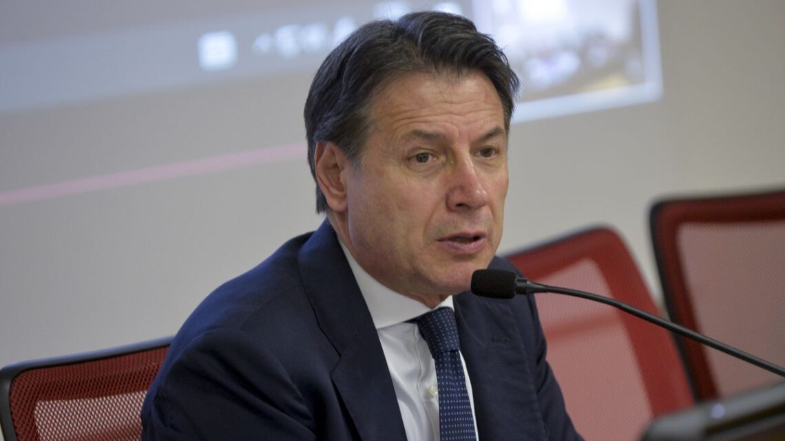 Conte “Sta arrivando un’altra Tangentopoli” Conte “Sta arrivando un’altra Tangentopoli”