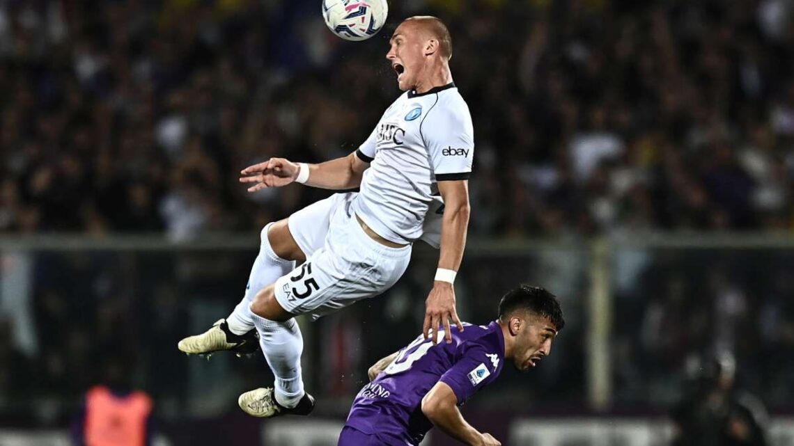 Gol ed emozioni, Fiorentina e Napoli si dividono la posta Gol ed emozioni, Fiorentina e Napoli si dividono la posta