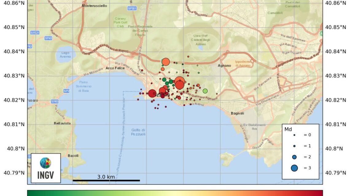 Sciame sismico ai Campi Flegrei, 150 scosse. Evacuate 35 famiglie Sciame sismico ai Campi Flegrei, 150 scosse. Evacuate 35 famiglie