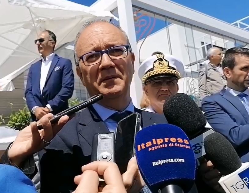 Valditara “La scuola è un presidio fondamentale di legalità” Valditara “La scuola è un presidio fondamentale di legalità”