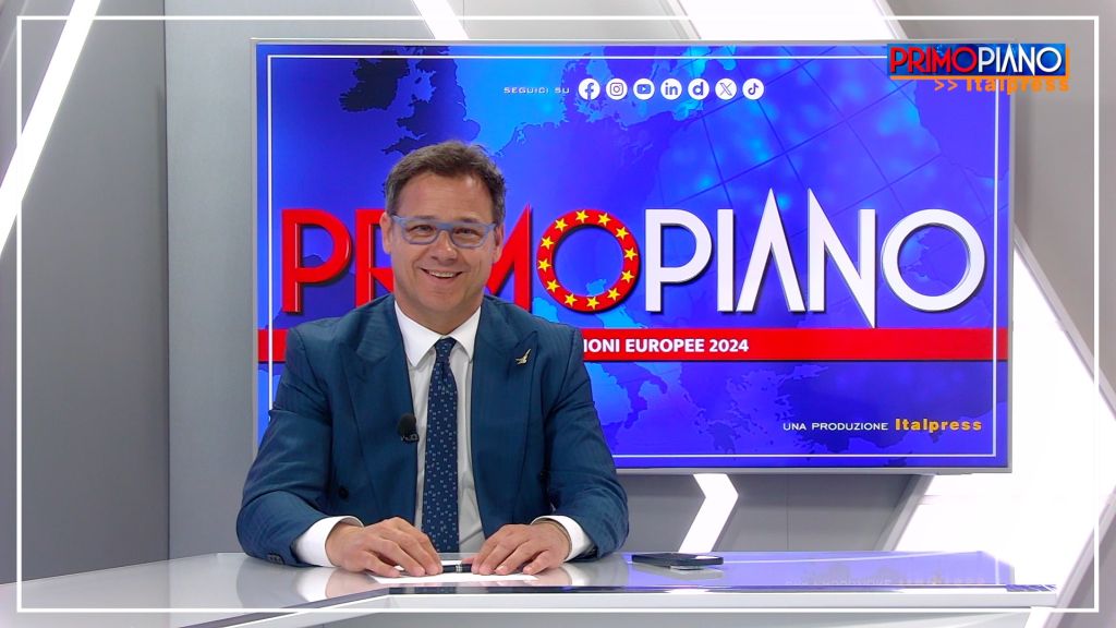 Ciocca “Costruire un contenitore del centrodestra in Ue” Ciocca “Costruire un contenitore del centrodestra in Ue”