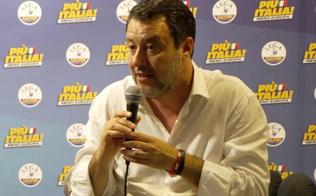 Salvini “Borrell si è unito alla pattuglia dei guerrafondai” Salvini “Borrell si è unito alla pattuglia dei guerrafondai”