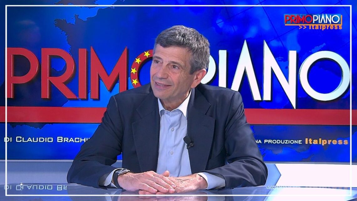 Lupi “Oggi più che mai c’è bisogno di un’Europa popolare e moderata” Lupi “Oggi più che mai c’è bisogno di un’Europa popolare e moderata”