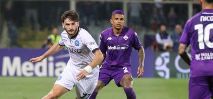Serie A, Il Napoli pareggia a Firenze e il pari compromette l’Europa Serie A, Il Napoli pareggia a Firenze e il pari compromette l’Europa