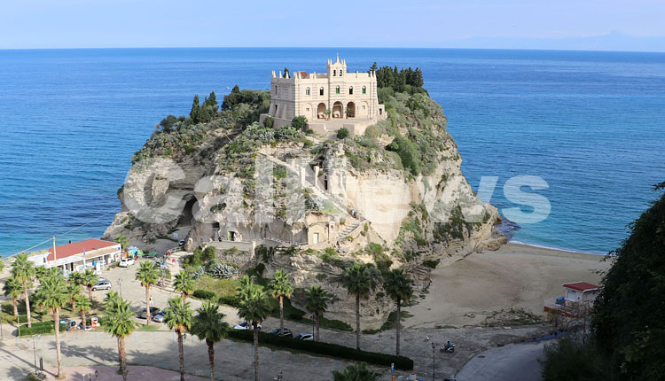 Sciolto il Comune di Tropea, “sostegno cosca a sindaco e lista”