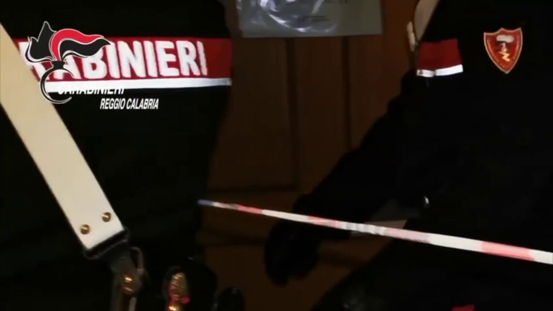Operazione anti ‘ndrangheta nel reggino contro estorsioni e armi Operazione anti ‘ndrangheta nel reggino contro estorsioni e armi
