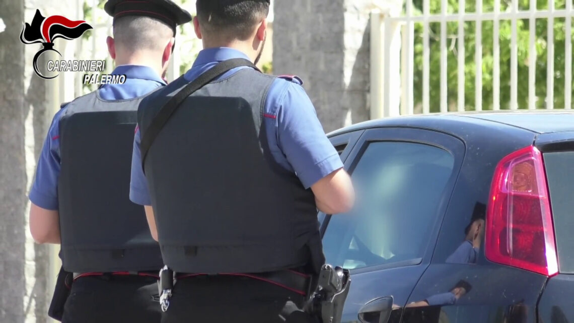 Traffico di rifiuti, armi e droga. 27 arresti a Palermo Traffico di rifiuti, armi e droga. 27 arresti a Palermo