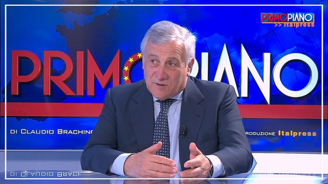 Europee, Tajani “Votare Ppe per far contare l’Italia, mai con Le Pen” Europee, Tajani “Votare Ppe per far contare l’Italia, mai con Le Pen”