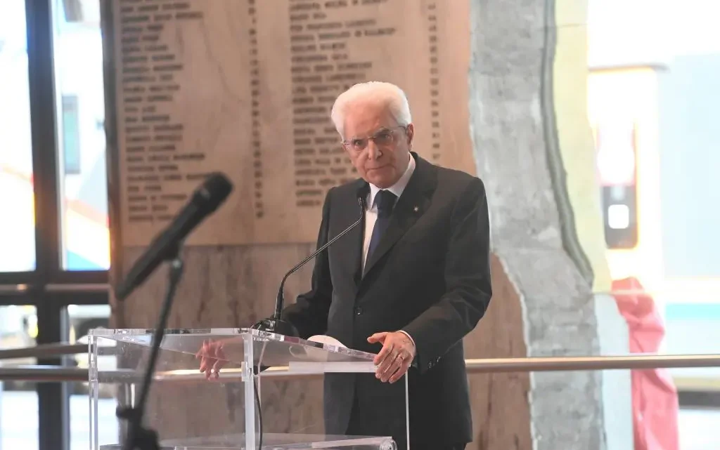 Ustica, Mattarella “Manca una piena verità, i Paesi amici collaborino” Ustica, Mattarella “Manca una piena verità, i Paesi amici collaborino”