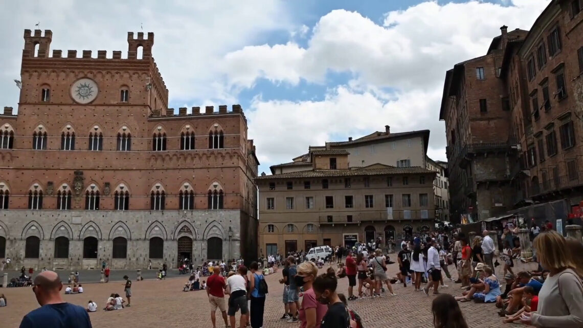 Turismo estate 2024, in Italia previste 216 milioni di presenze Turismo estate 2024, in Italia previste 216 milioni di presenze