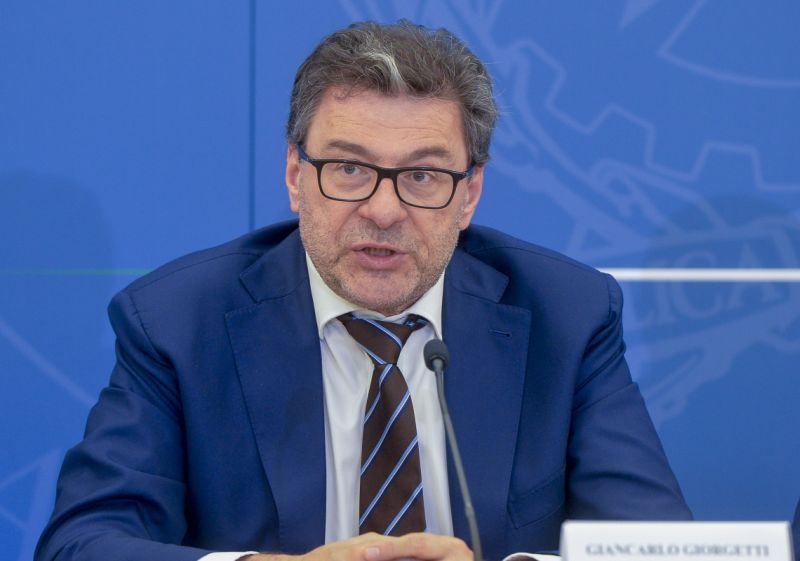 Ita Airways, Giorgetti “Grande successo, chiusa annosa vicenda” Ita Airways, Giorgetti “Grande successo, chiusa annosa vicenda”