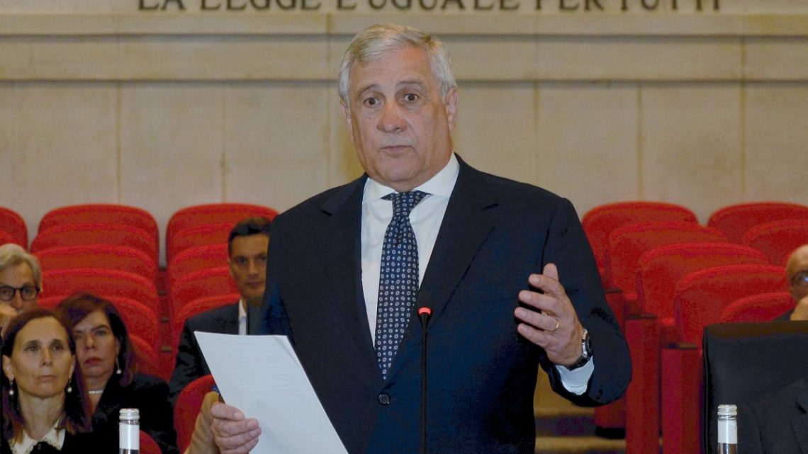 Ue, Tajani “Sosterremo von der Leyen alla presidenza della Commissione” Ue, Tajani “Sosterremo von der Leyen alla presidenza della Commissione”