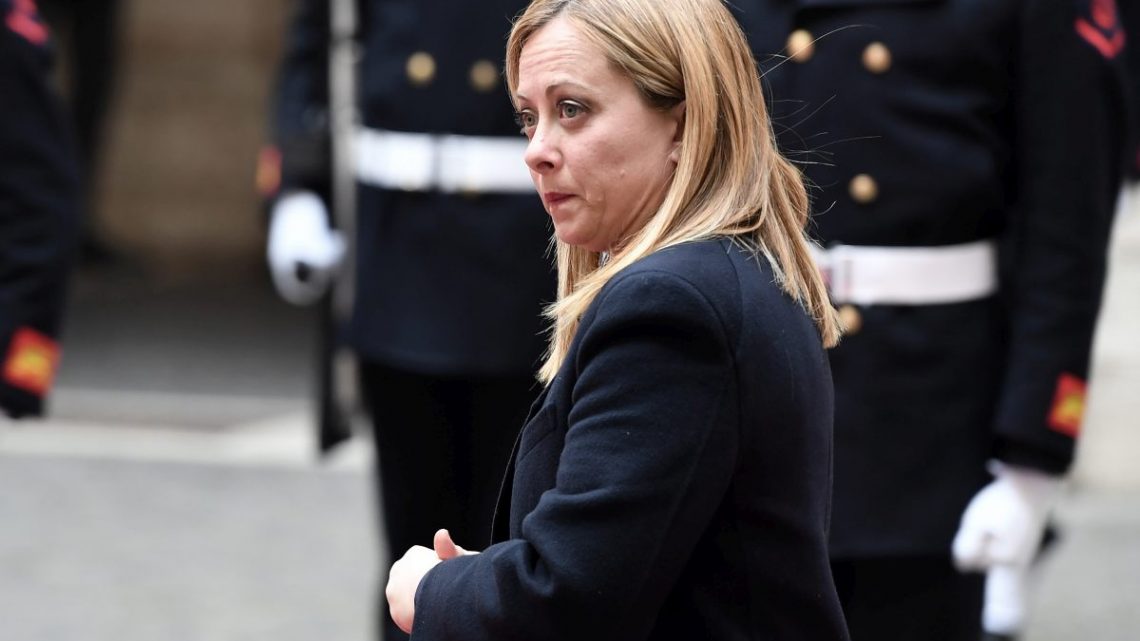 Regno Unito, Meloni “Congratulazioni a Starmer” Regno Unito, Meloni “Congratulazioni a Starmer”