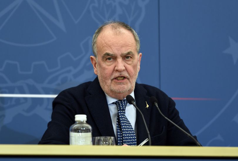 Calderoli “La riforma sull’autonomia vuole riunire un Paese a pezzi” Calderoli “La riforma sull’autonomia vuole riunire un Paese a pezzi”
