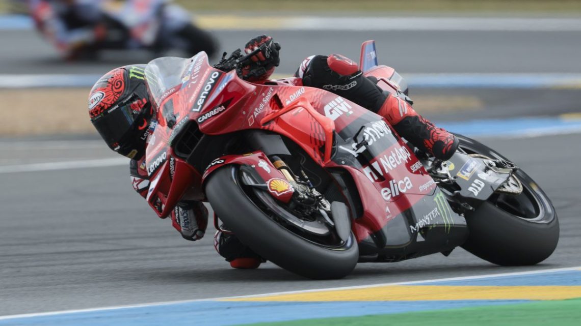 Martin cade nel finale, Bagnaia vince il Gp di Germania Martin cade nel finale, Bagnaia vince il Gp di Germania