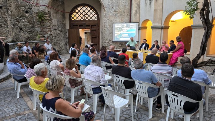 Interrimento della scogliera di Ajnella: un dibattito a Scalea, sette anni dopo.