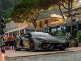 Lamborghini Milano porta la Revuelto V12 ibrida in riva al mare