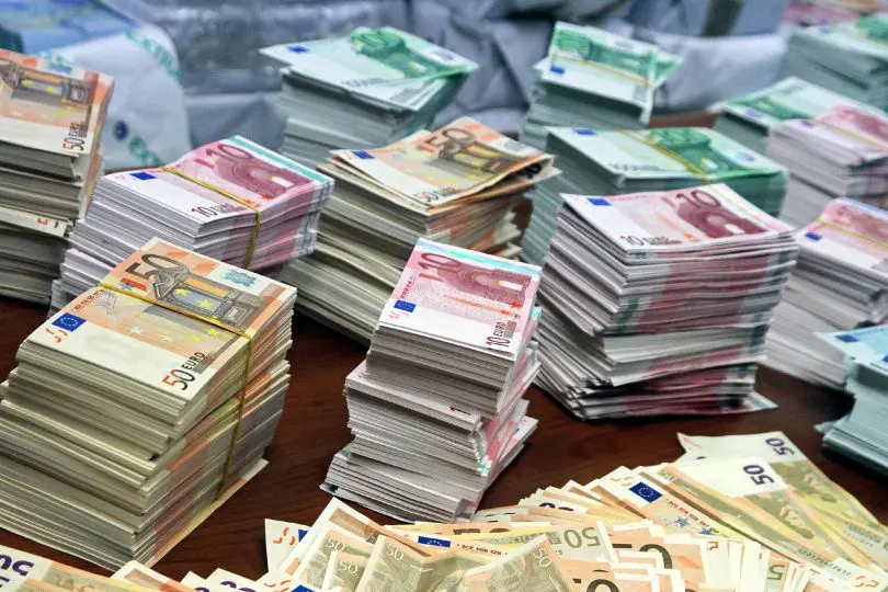 A maggio il debito pubblico cresce di 13,3 miliardi A maggio il debito pubblico cresce di 13,3 miliardi
