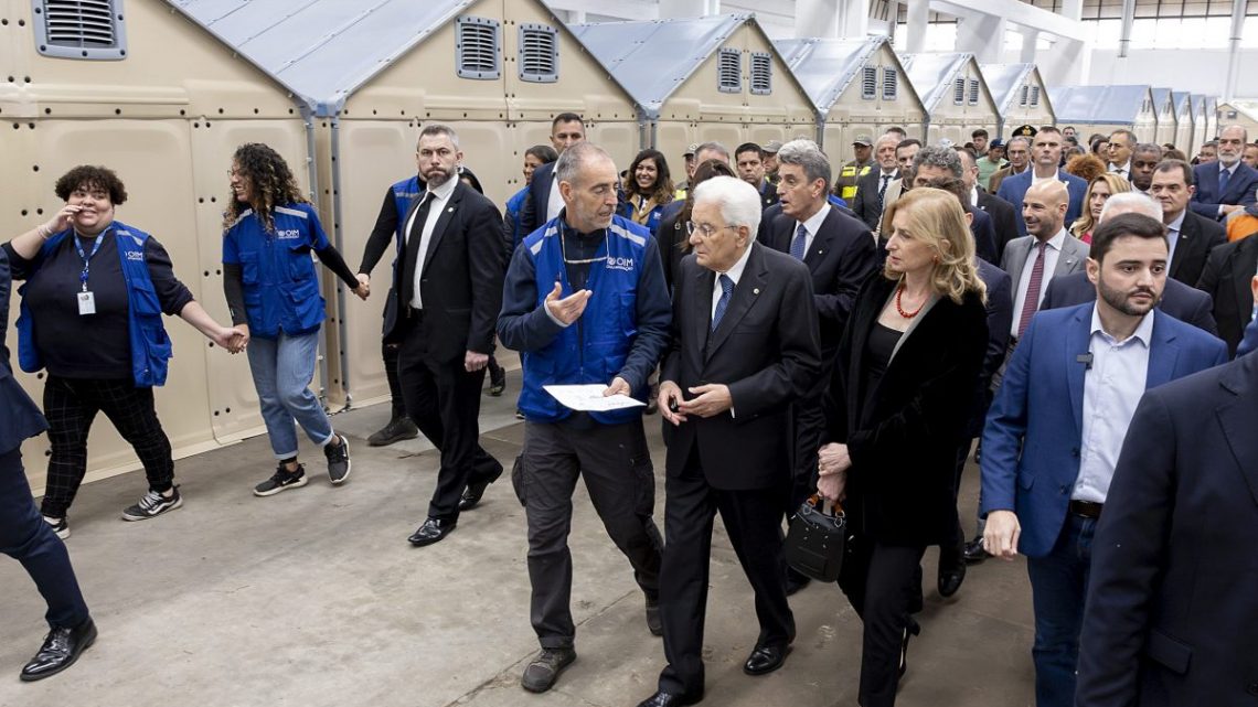 Brasile, Mattarella visita le zone alluvionate di Porto Alegre Brasile, Mattarella visita le zone alluvionate di Porto Alegre