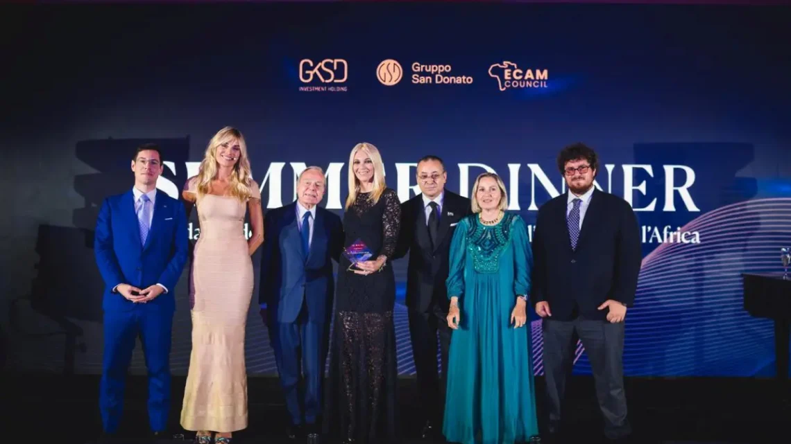 “Most Inspiring Woman” di Gksd a M.Anber, A.Jnifen, R.Bezzaz e E.Daniele “Most Inspiring Woman” di Gksd a M.Anber, A.Jnifen, R.Bezzaz e E.Daniele