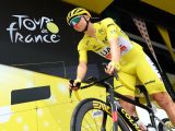 Pogacar vince anche la crono finale e festeggia il terzo Tour