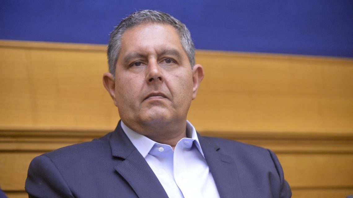 Da Procura parere favorevole a revoca domiciliari per Giovanni Toti Da Procura parere favorevole a revoca domiciliari per Giovanni Toti