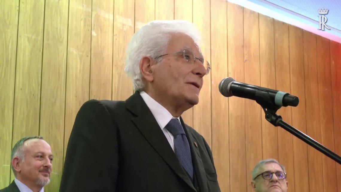 Mattarella visita sede del Circolo Italiano a San Paolo del Brasile Mattarella visita sede del Circolo Italiano a San Paolo del Brasile